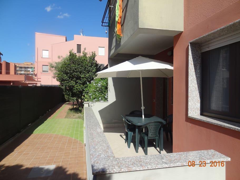 Appartamento Elegante Nuovissimo Quartu SantʼElena Exterior foto